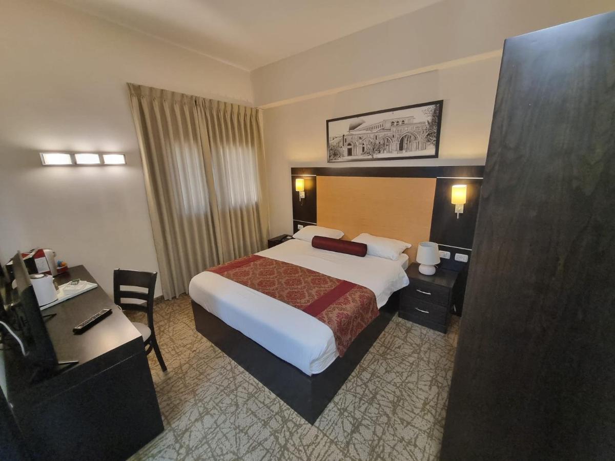 New Capitol Hotel Gerusalemme Esterno foto